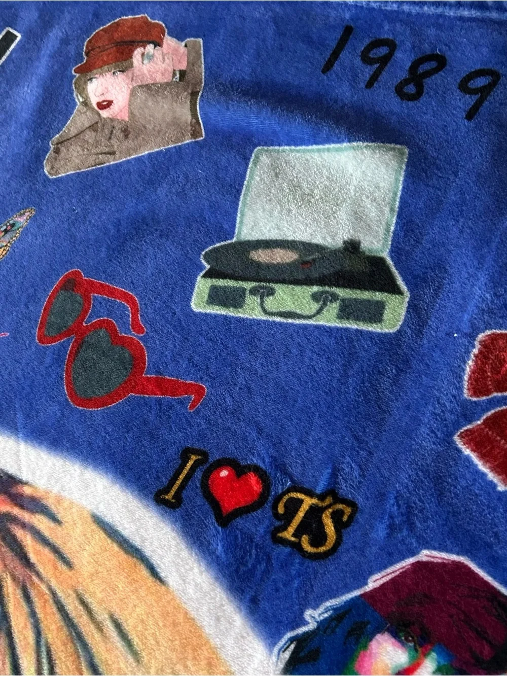 Swiftie Themed Plush Throw Blanket Cruel Summer Lover Songs 1989 Soft Cozy Music